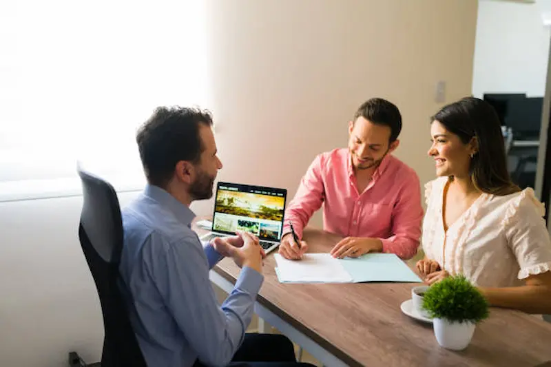 Somos una Inmobiliaria en Lima que prioriza tu seguridad y confianza